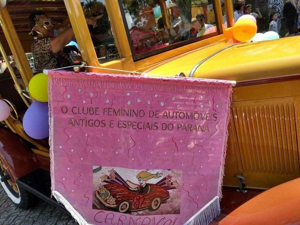 Corso carnaval desfile carros antigos