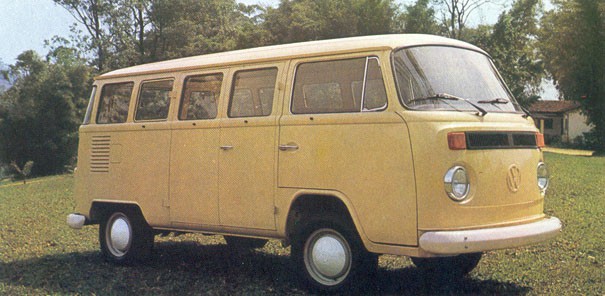 Volkswagen Kombi primeira atualização 1976