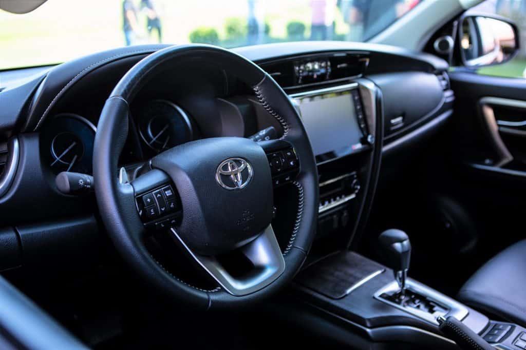 Interior da Toyota SW4 2021