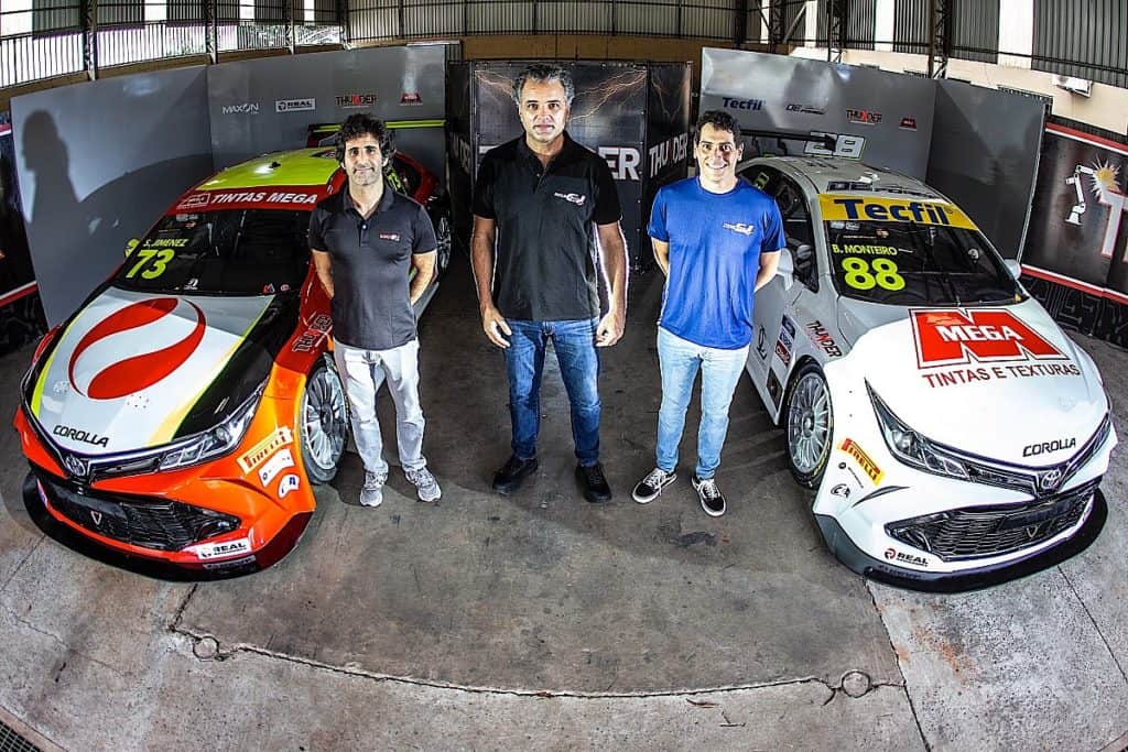Sergio Jimenez, Carlos Chiarelli e Beto Monteiro, da Scuderia CJ.