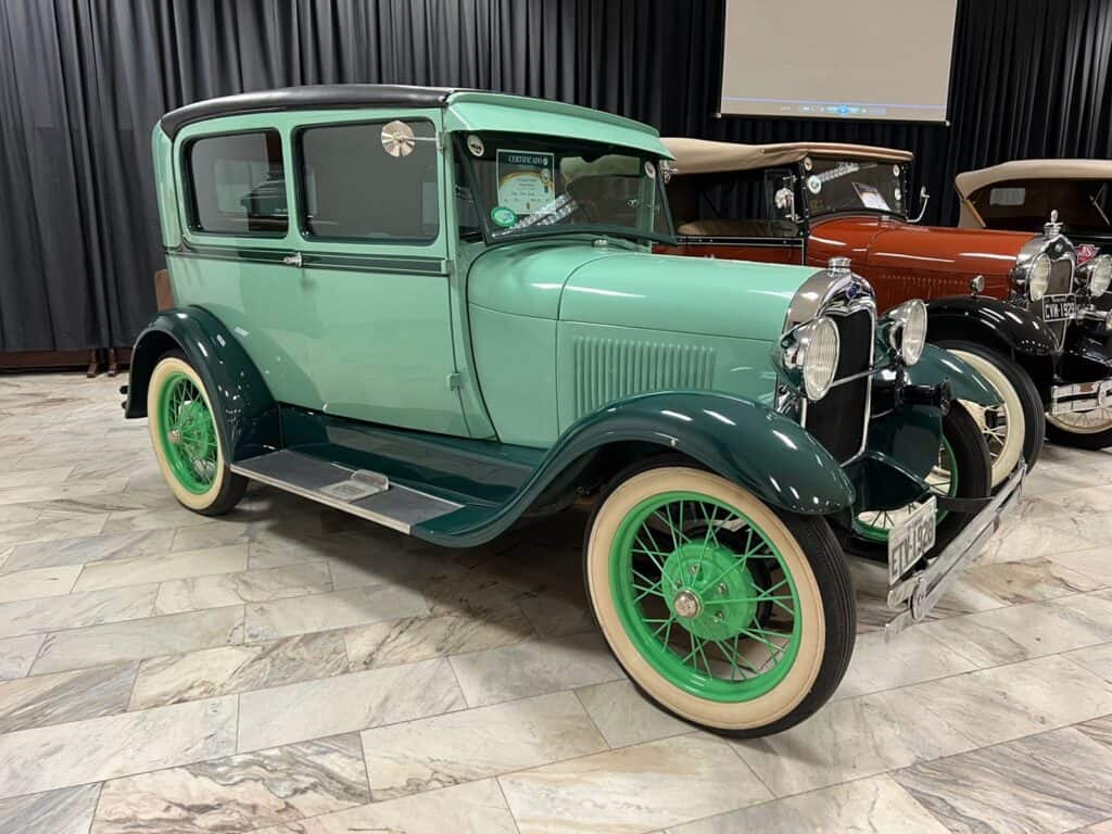 Ford Tudor 1928