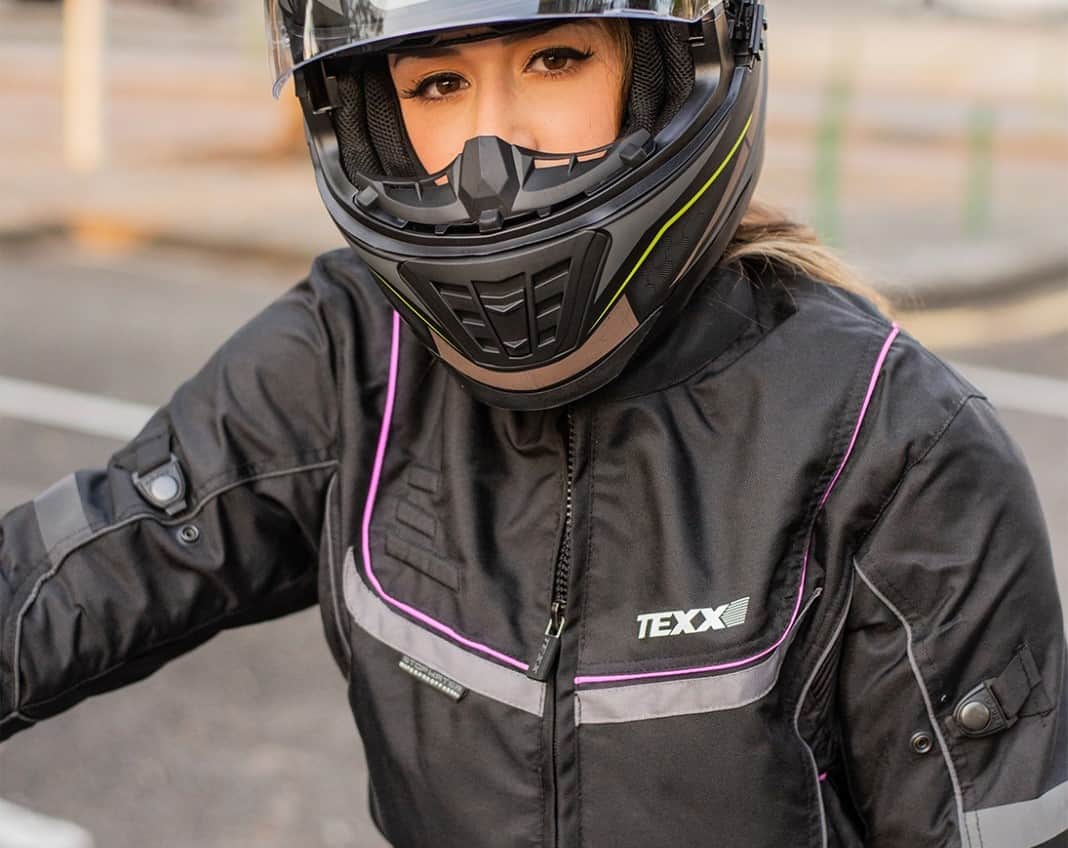 Dia das Mães: TEXX garante o presente ideal para as mulheres motociclistas