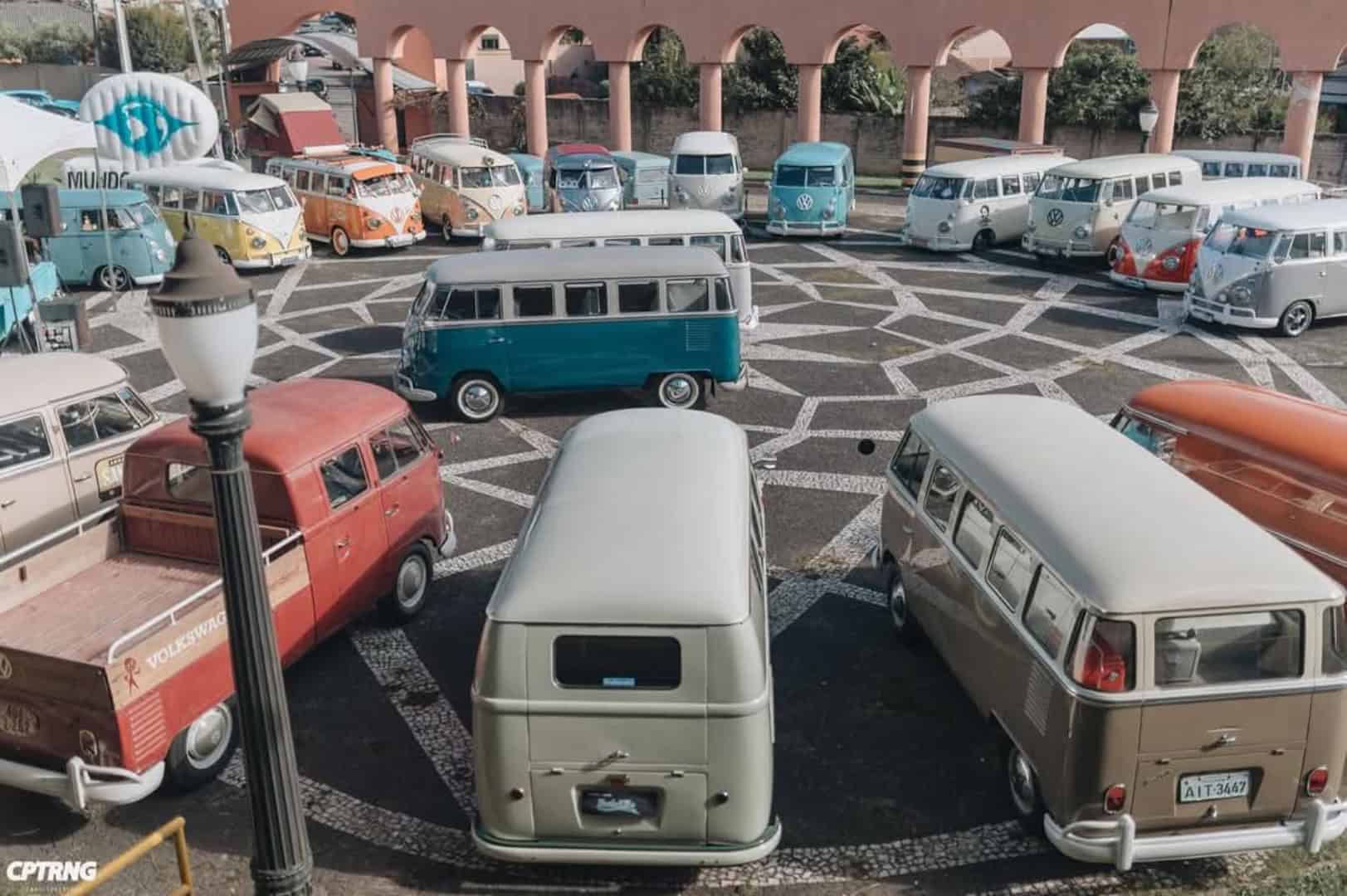Volksfest 2025 agita Curitiba com carros clássicos e rock