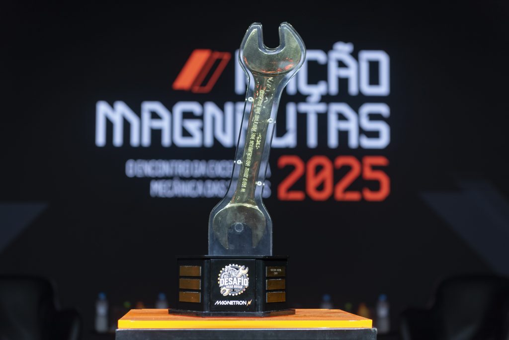 Troféu do reality Desafio Duas Rodas de Melhor Mecânico do Brasil