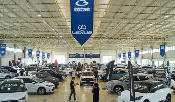 Mega feirão Barigüi movimenta Curitiba no Mês do Consumidor