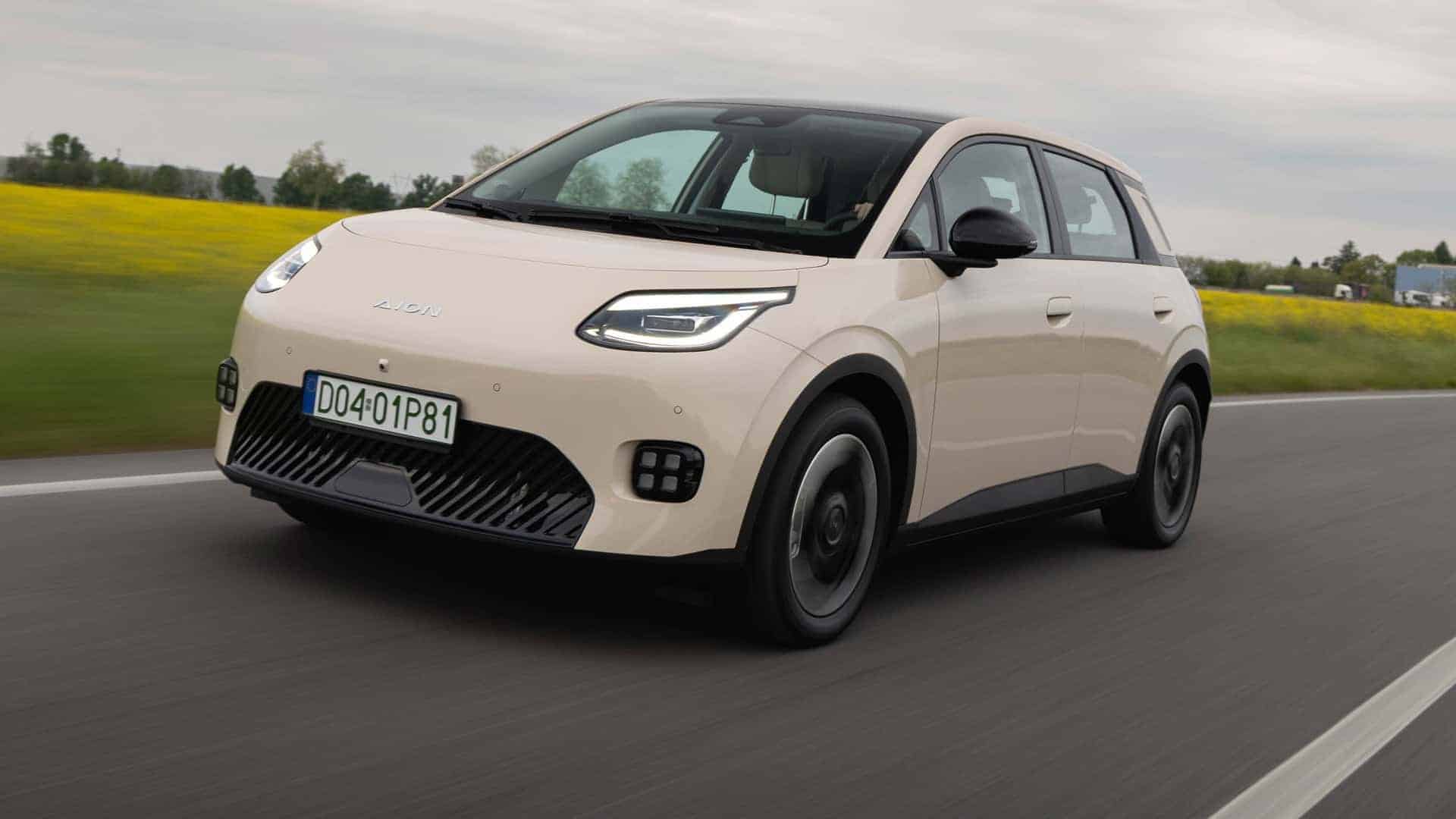 GAC Aion UT mira quem busca elétrico urbano com toque premium